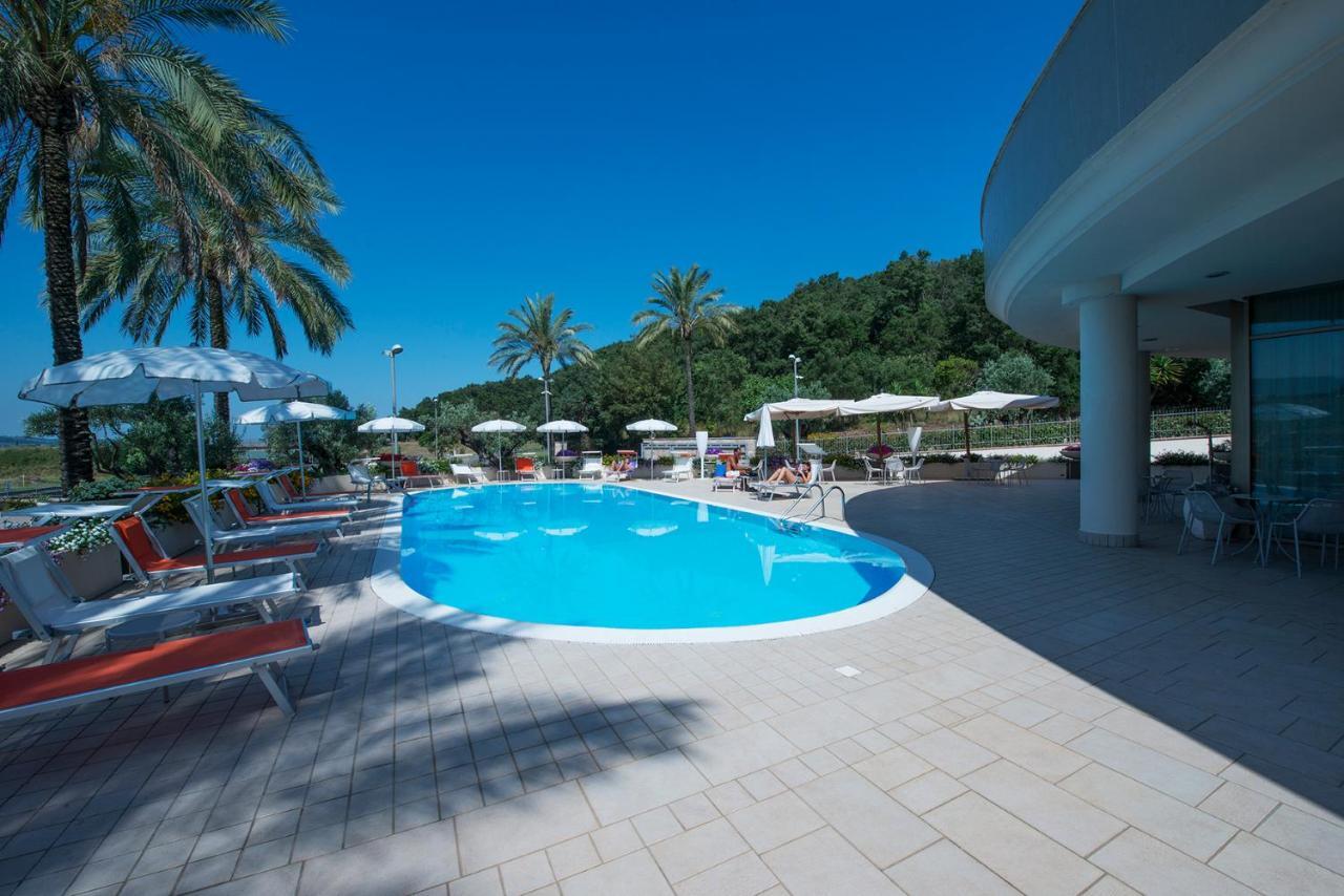 Thotel Lamezia Lamezia Terme Eksteriør billede
