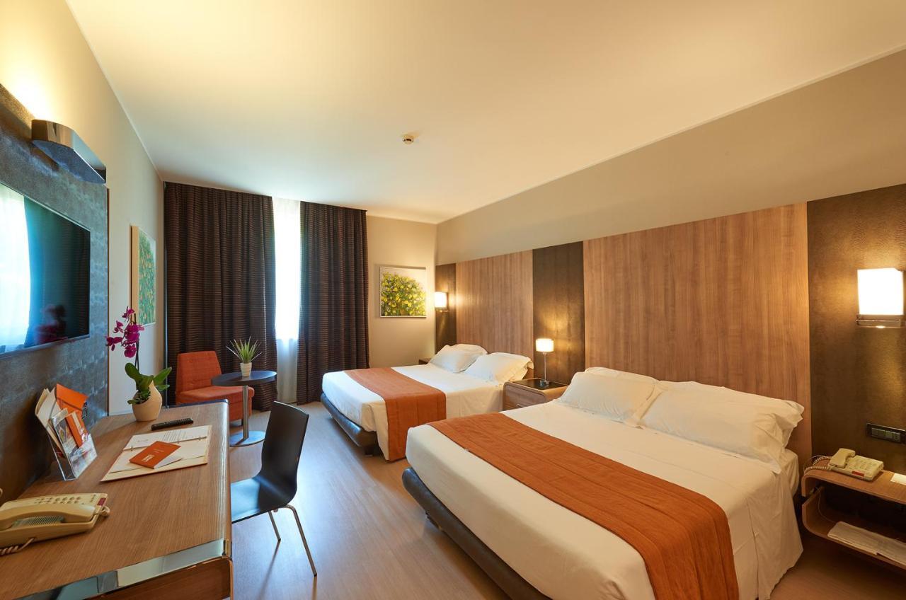 Thotel Lamezia Lamezia Terme Eksteriør billede
